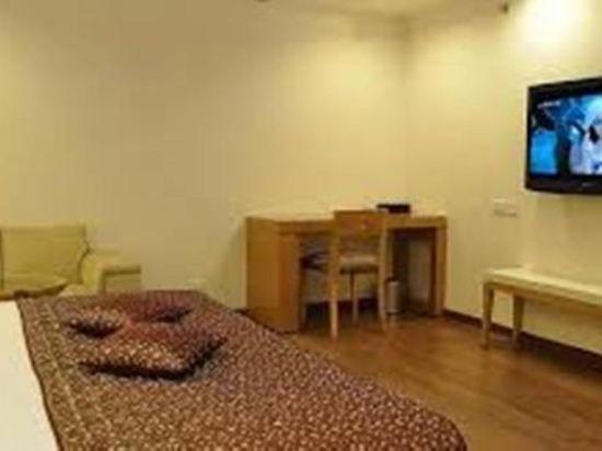 Almondz Hotel New Delhi Buitenkant foto